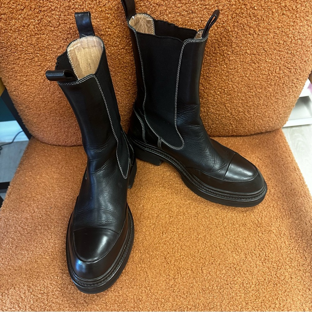 Alias Mae Black Leather Boots